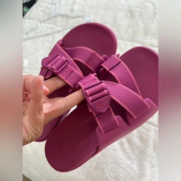 Chaco Women's Pink Sandals size 7 - Picture 6 of 9
